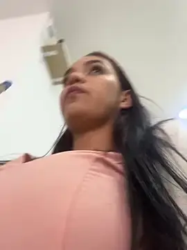 Stripchat Adult Video Chat of Sara-77