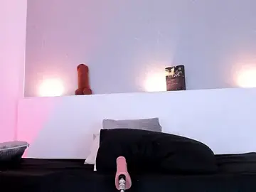 Stripchat Free Live Porn of Violeta_queen1