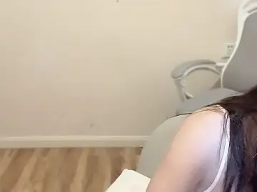 Stripchat Free Porn Cam of jinxiyao01