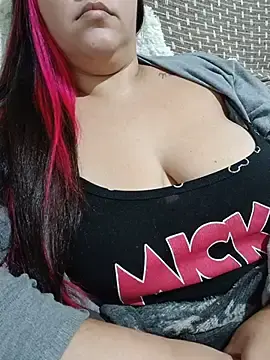 Stripchat Nude Webcam of Paolaa_hoot