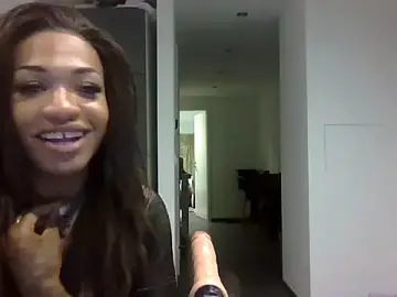 Stripchat Free Live Porn of Loren4a