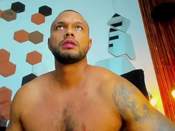 Stripchat Live Sex Cam of CharlieGrifinX