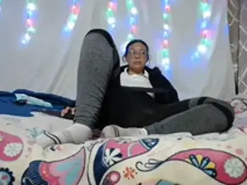 Stripchat Watch Live Sex Cams of SHARONYJQVI