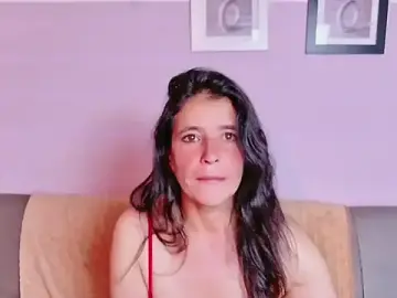 Stripchat Nude Webcam of Zara_Fire
