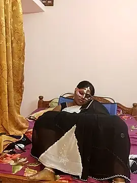 Stripchat Sex Cam of telugu_Geetha40