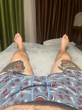 Stripchat Watch Live Sex Cams of Arthur_military