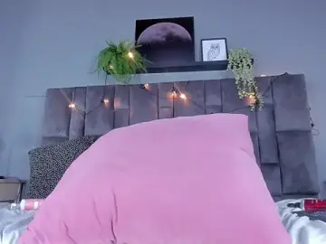 Stripchat Live Porn of DulceAurora__
