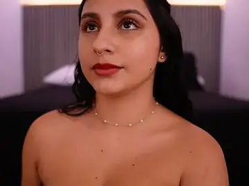 Stripchat Nude Webcam of Luu_Princess