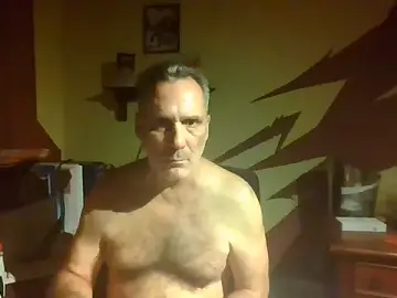 Stripchat Free Live Porn of HunkofRock