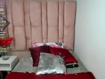 Stripchat Best Webcam of Issa_Milf__