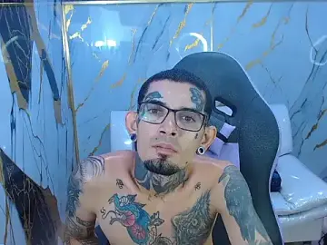 Stripchat Adult Webcams of Boy_tatto77
