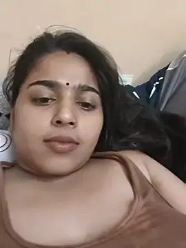 Stripchat Live Porn of Cute-Simmi69