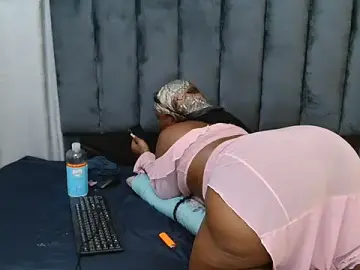 Stripchat Best live sex cam show of BlackSexQueenX