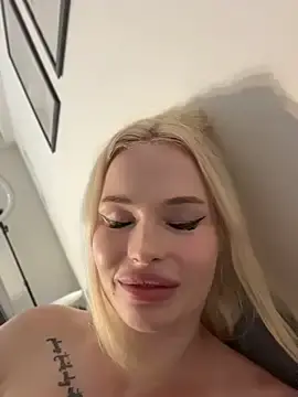 Stripchat Best Webcam of Vladamais