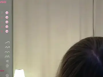 Stripchat Adult Webcam of illumiangel