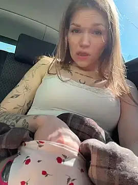 Stripchat Adult Webcam of StreetSquirt