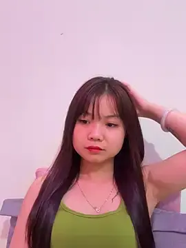 Stripchat Live Sex Cam of ___KARA___