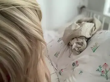 Stripchat Adult Video Chat of BendyBarbie