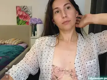 Stripchat Free Live Porn of marrycolins