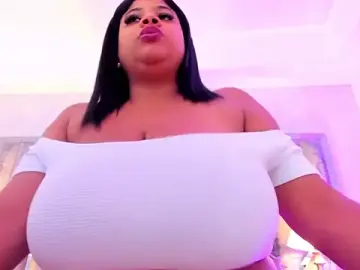 Stripchat Sex Cam of Ciara_Benet