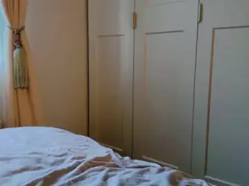 Stripchat Sex Cam of Myassistant