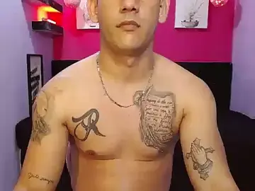Stripchat Adult Video Chat of master_monstercock_