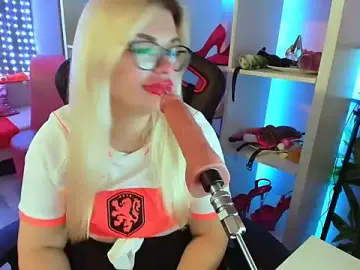 Stripchat Live Sex Cam of MariellaSun_