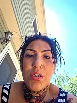 Stripchat Free Live Porn of LittleMissEeve