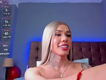 Stripchat Watch Live Sex Cams of Camillesanto