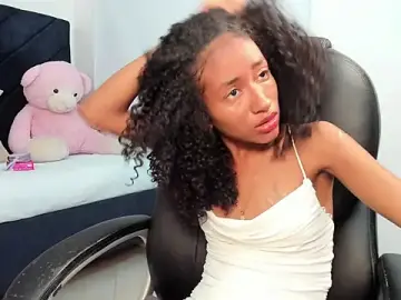 Stripchat Free Live Porn of vicky_castillo