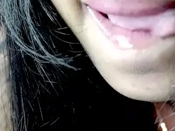 Stripchat Watch Live Sex Cams of sexyhoney27