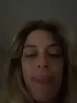 Stripchat Live Sex Cam of Bellalolahot