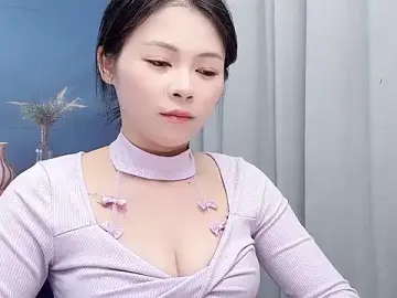 Stripchat Live Sex Cam of wanttg_8