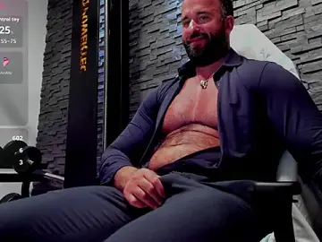 Stripchat Private Sex Chat of David_Big_Daddy
