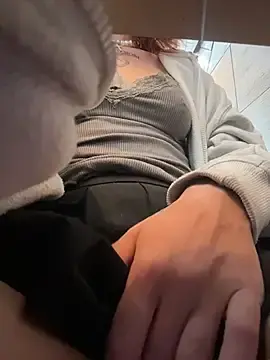 Stripchat Adult Webcam of RosieDesire
