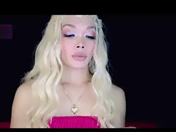 Stripchat Free Porn Cam of PRETTY_BIGCOCK1
