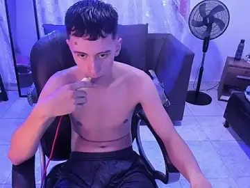 Stripchat Nude Webcam of Jereth_Boy
