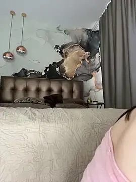Stripchat Free Live Porn of MiraXS