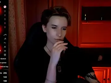 Stripchat Free Porn Cam of _Shadow_devil__