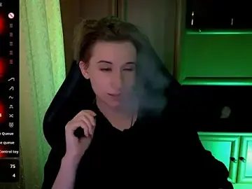 Stripchat Live Sex Cam of _Shadow_devil__