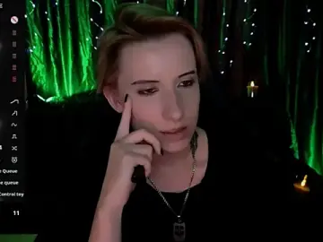 Stripchat Live Sex Cam of _Shadow_devil__