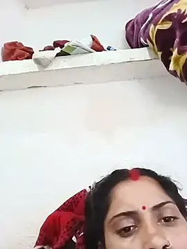 Stripchat Live Sex Cam of Poojaxx56