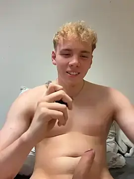 Stripchat Sex Chat of David_Deluxe_69