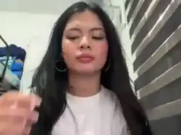 Stripchat Live Sex of MoonLoch