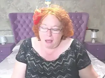 Stripchat Watch Live Sex Cams of Fara_Flutte