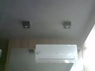 Stripchat Best Webcam of SkinnyKitten