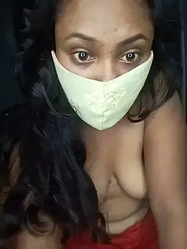 Stripchat Sex Cam of sathiroy89