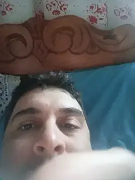 Stripchat Nude Webcam of Edsondsos