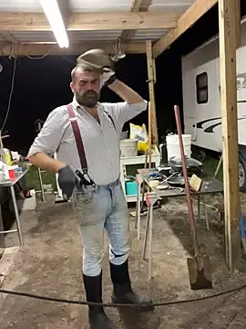 Stripchat Live Sex Cam of BootsAndCountry