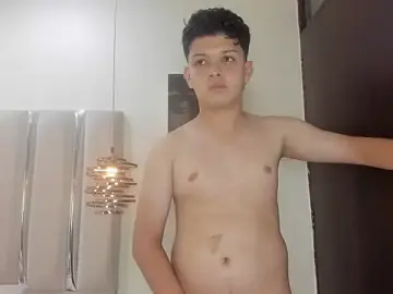 Stripchat Sex Cam of NathanBroks